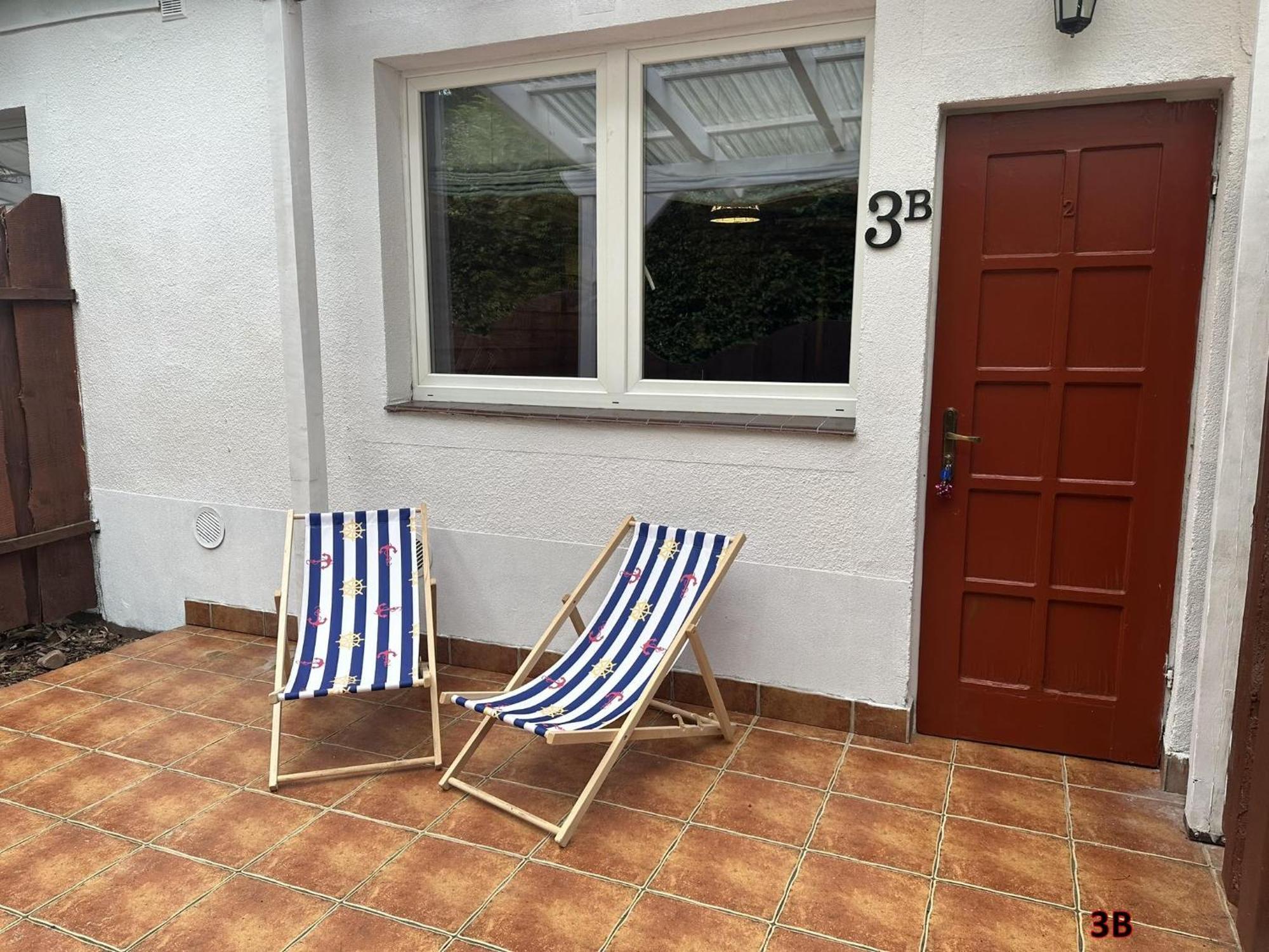 Pensjonat U Babci Dębki Exterior foto